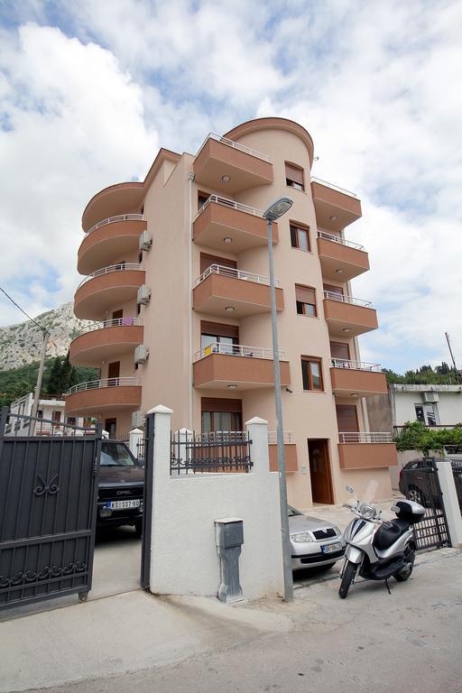 Apartments Md Lux Sutomore Exterior foto